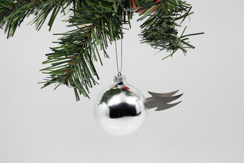 Illustration for article titled Mondo’s Phantasm ornament is hot as love, and long overdue